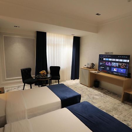 Friday Old City Hotel Tashkent Ngoại thất bức ảnh