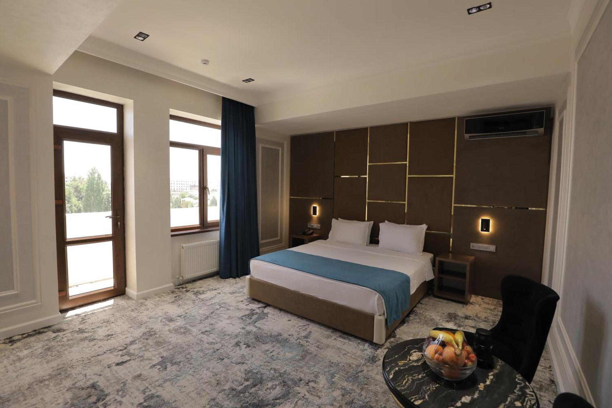 Friday Old City Hotel Tashkent Ngoại thất bức ảnh