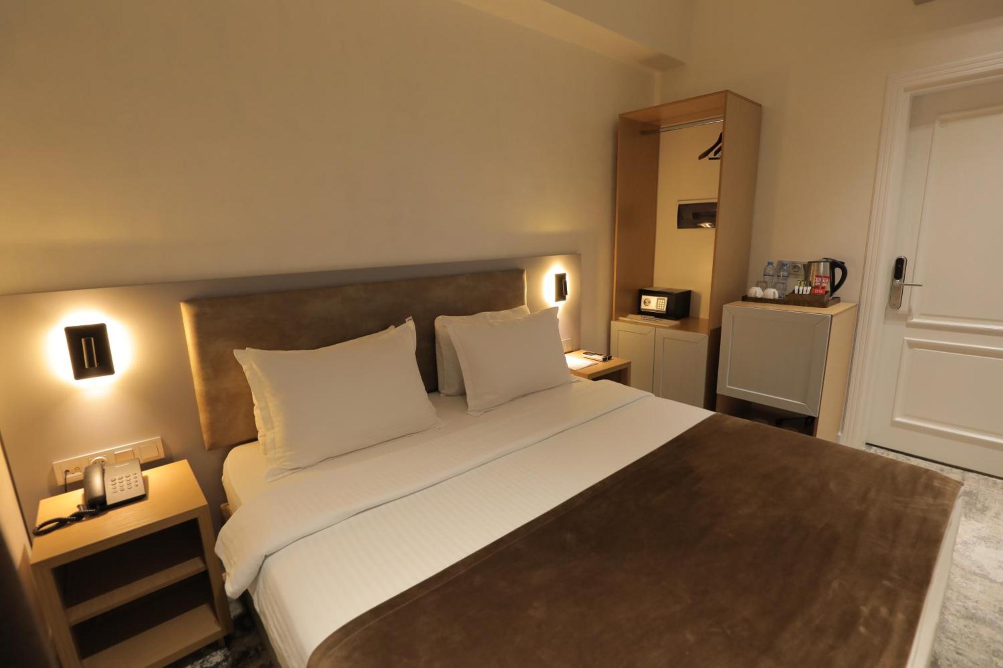 Friday Old City Hotel Tashkent Ngoại thất bức ảnh